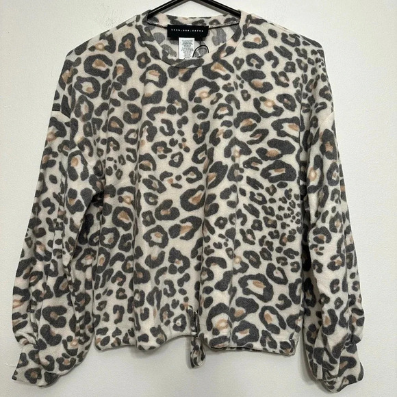 Know One Cares NWT’s leopard print brushed knit top. Size small - Picture 1 of 5